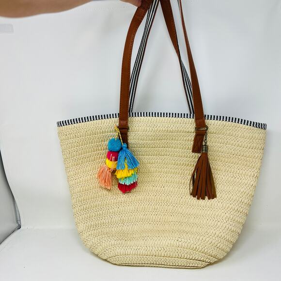 Woven Beach Tote Bag Straw Large - Picture 2 of 6